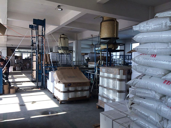 柔性(xing)打包帶(dai)車間