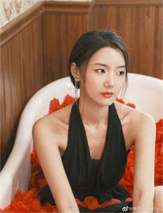 那小子真帅